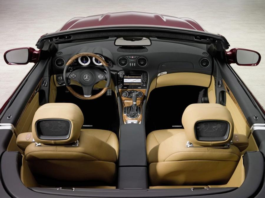  Mercedes-Benz SL-Class 2009 года  (фото 3 из 234)